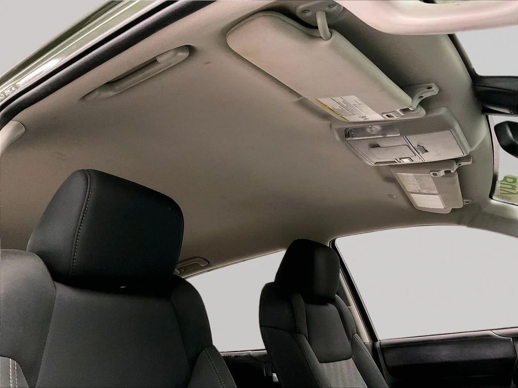 Used 2021 Green Toyota SR5 image 28