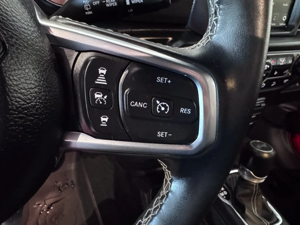 2020 Jeep Wrangler Unlimited Sahara - Photo 15