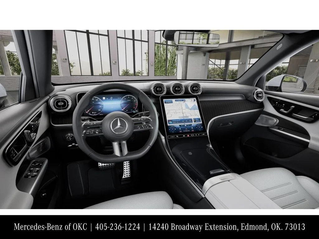 New 2026 White Mercedes-Benz GLC 300 image 3