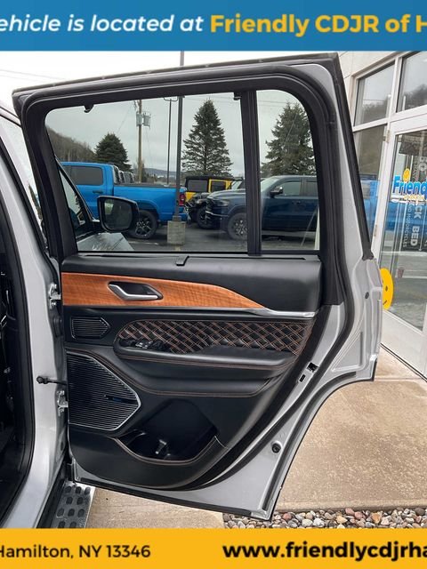 Used 2024 Silver Jeep Summit Reserve image 46