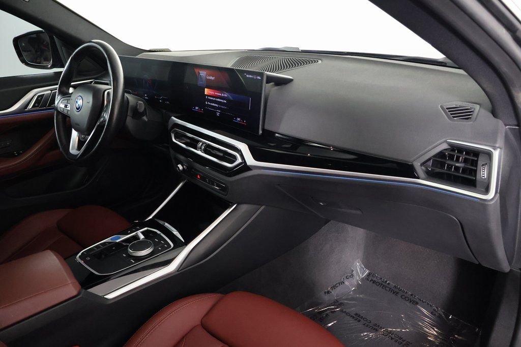 Certified Used 2023 Jet Black BMW eDrive35 image 9