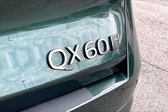 Used 2026 Black INFINITI Autograph image 8