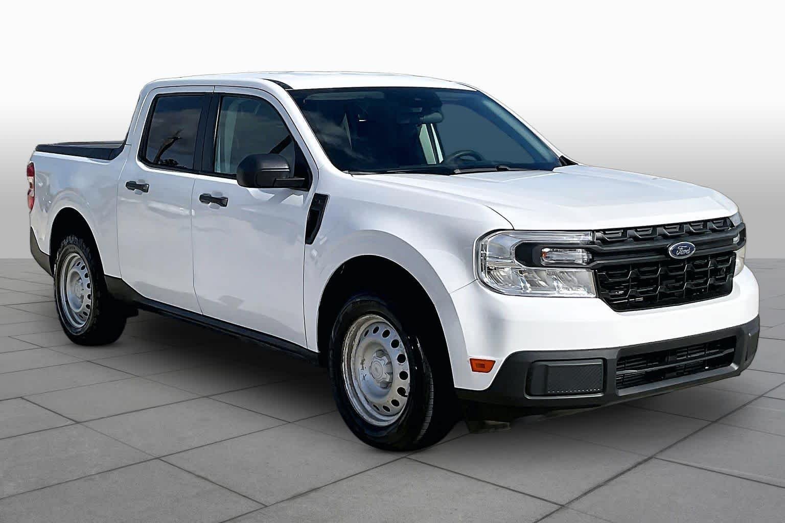 Pre-Owned 2023 Ford Maverick XL
