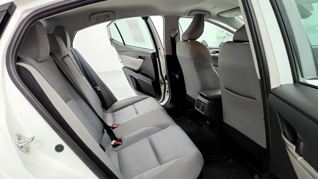 Used 2025 White Toyota LE image 26