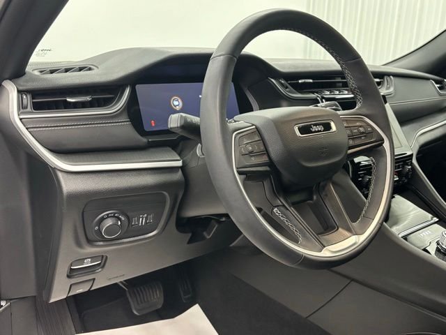 2023 Jeep Grand Cherokee Altitude - Photo 16