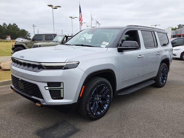 New 2026 Silver-Zynith Exterior Paint Jeep  image 3