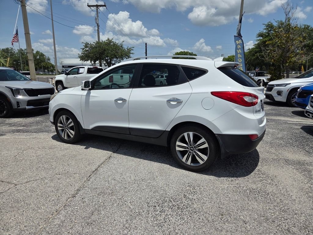 Used 2015 White Hyundai Limited image 10