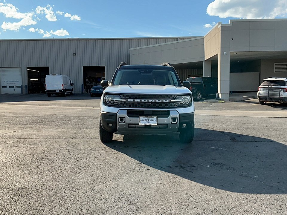 New 2026 Oxford White Ford Badlands® image 8