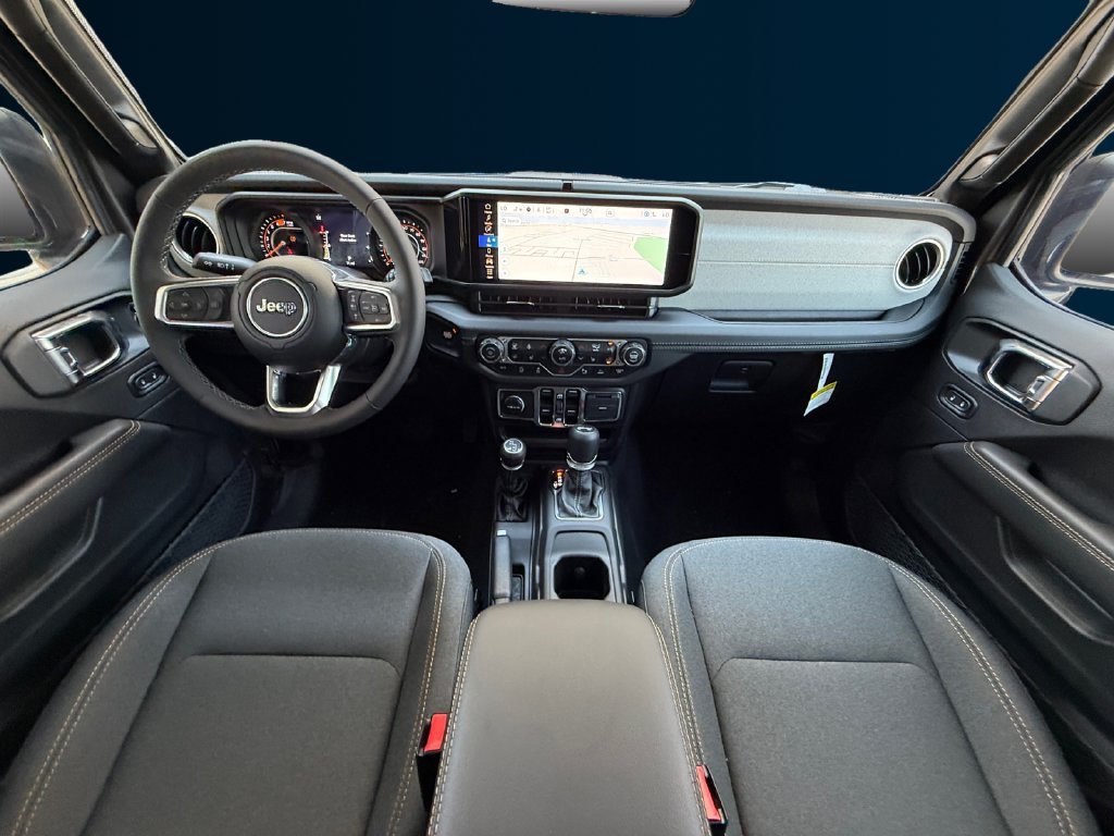 2025 Jeep Wrangler 4-Door Sahara - Photo 12