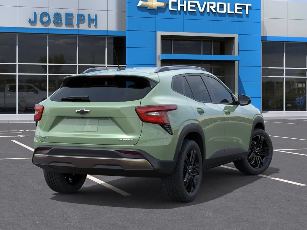 2026 Chevrolet Trax Activ - Photo 4