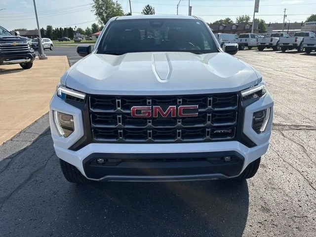 2026 GMC Canyon AT4 - Photo 11