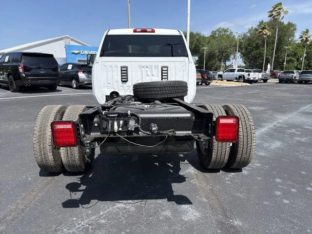 New 2026 Summit White GMC Pro image 5
