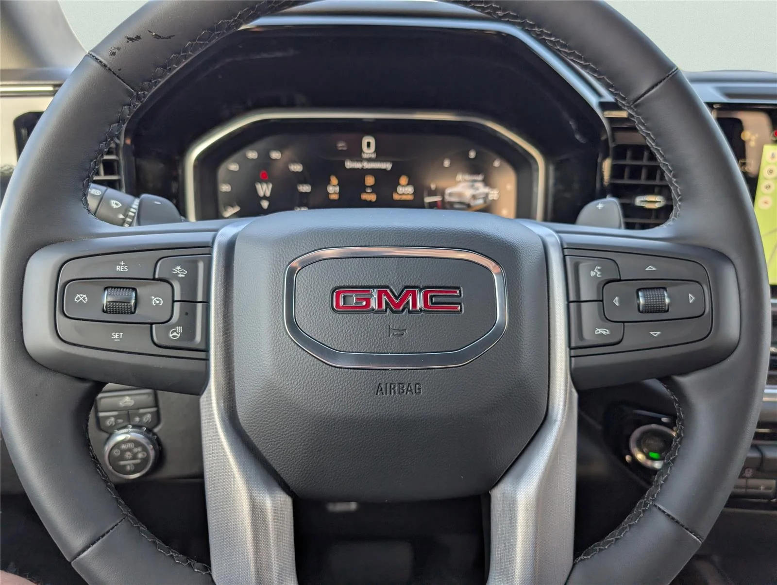 New 2026 Sterling Metallic GMC Elevation image 21