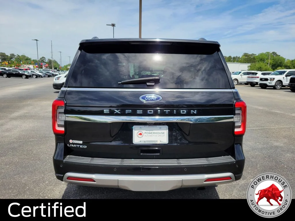 Used 2022 Black Ford Limited image 5
