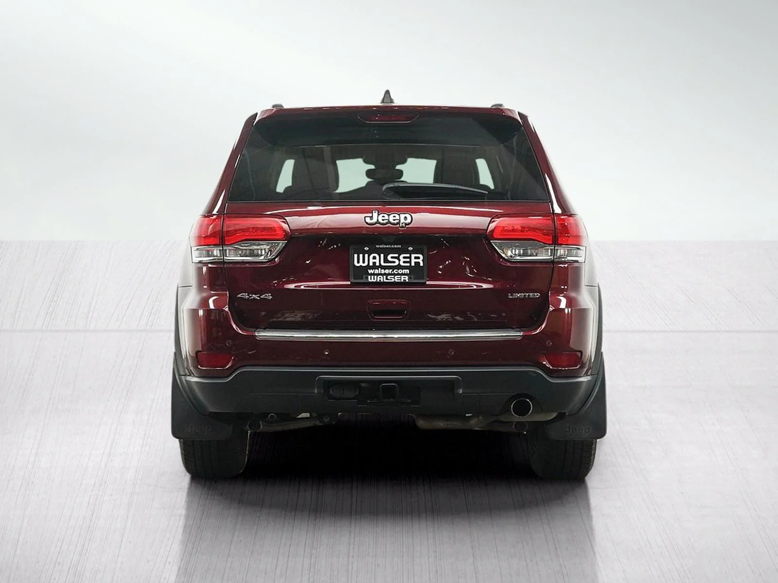 Used 2017 Velvet Red Pearlcoat Jeep Limited image 4