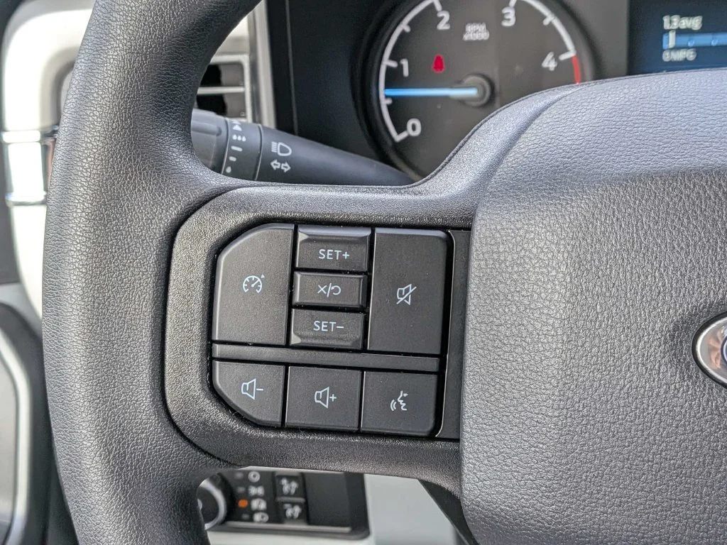 New 2026 Oxford White Ford F-250® XL image 23