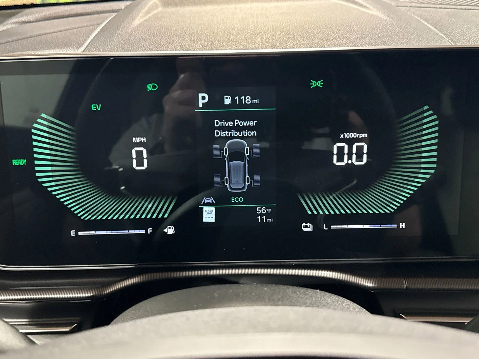 New 2026 Gravity Gray Kia EX image 21