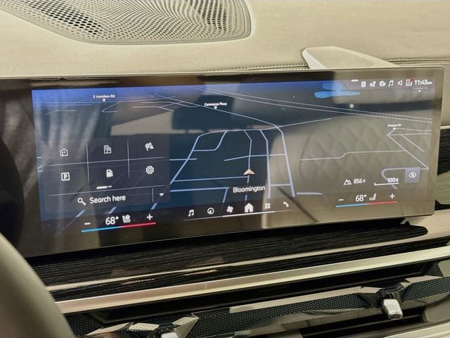 New 2027 White Metallic BMW xDrive40i image 13