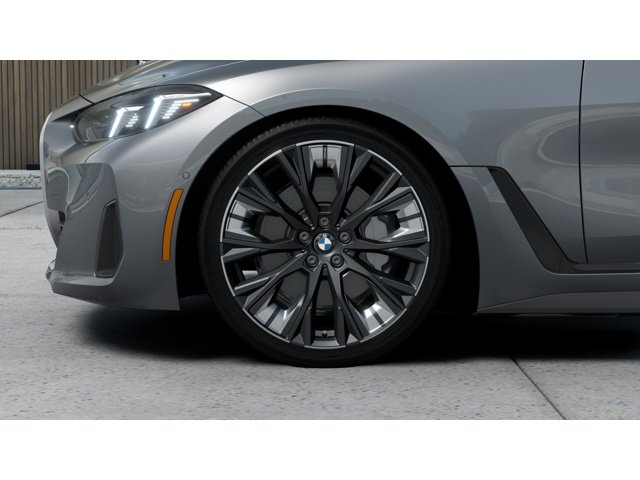 New 2026 Skyscraper Grey Metallic BMW  image 7