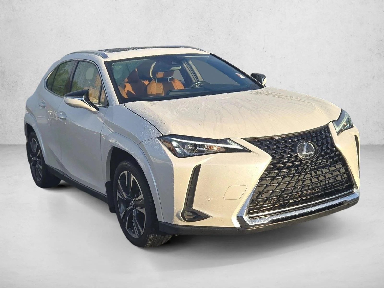 Used 2022 Eminent White Pearl Lexus UX 200 image 3