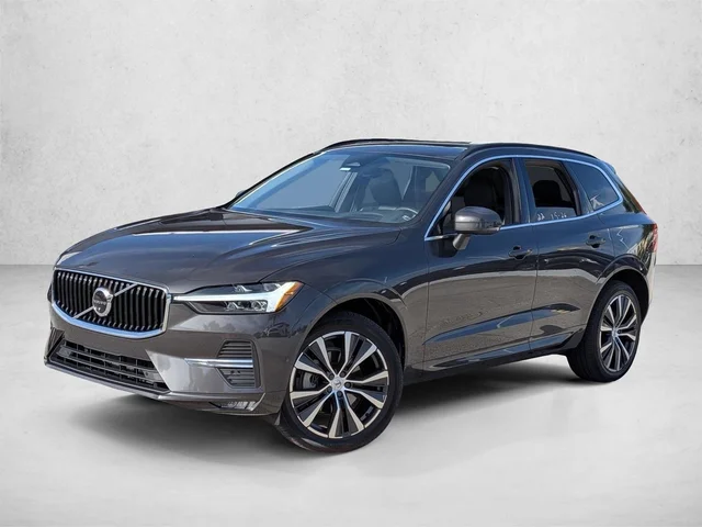2022 Volvo XC60 Momentum