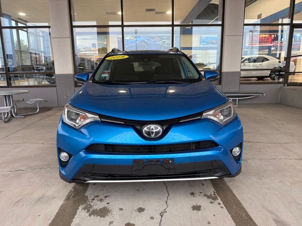 Used 2018 Electric Toyota XLE image 8
