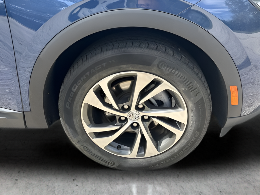 Used 2023 Blue Buick Essence image 24