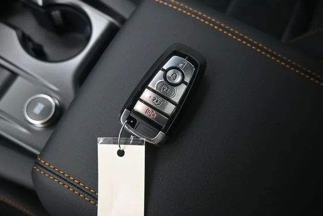 New 2026 Carbonized Gray Metallic Ford Tremor® image 17