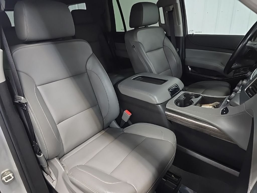 Used 2019 Silver Chevrolet LT image 17
