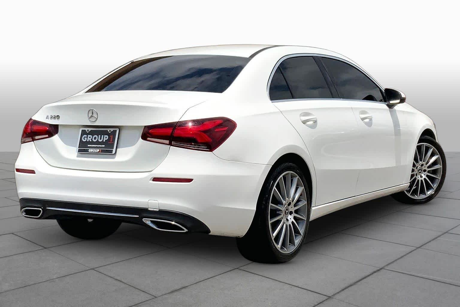 Used 2019 Polar White Mercedes-Benz A 220 image 13