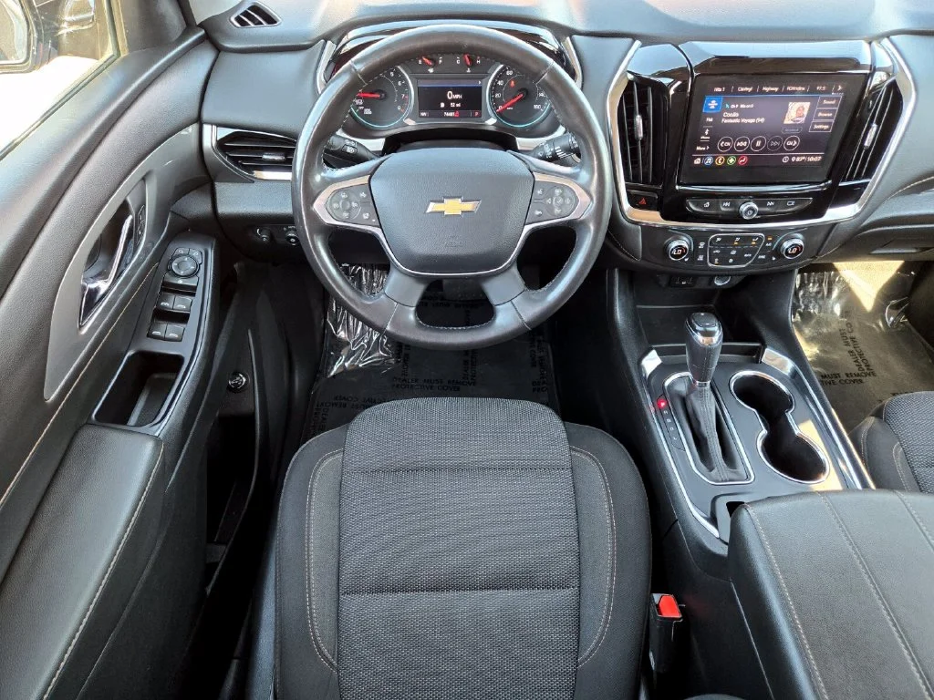 Used 2020 Gray Chevrolet LT image 23