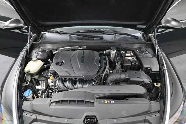 Used 2020 Black Hyundai SEL image 20