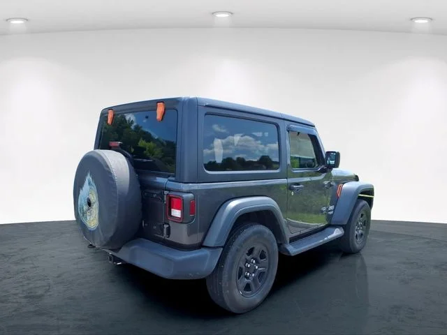 Used 2020 Gray Jeep Sport image 13