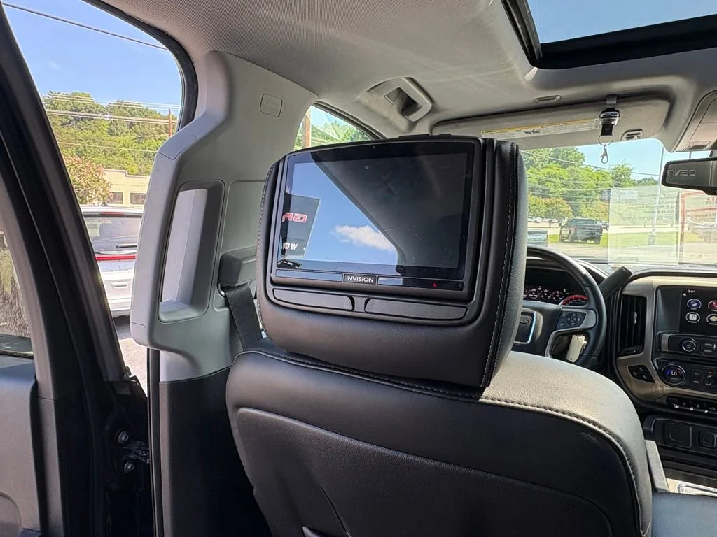 Used 2015 IRIDIUM METALLIC GMC Denali image 18