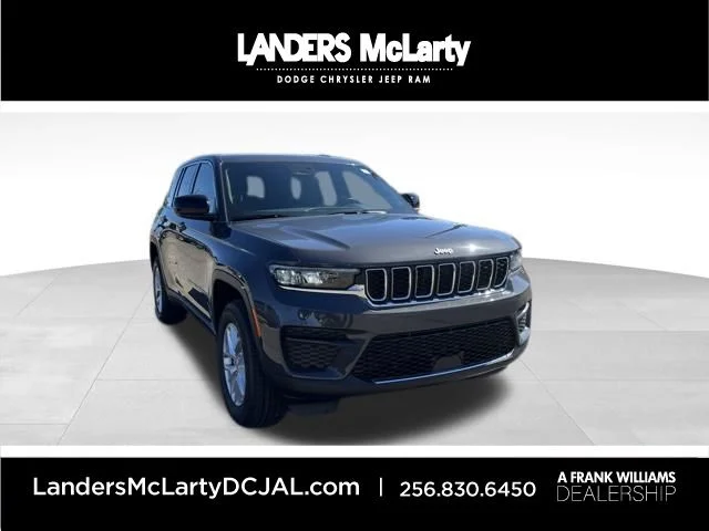 2026 Jeep Grand Cherokee Laredo