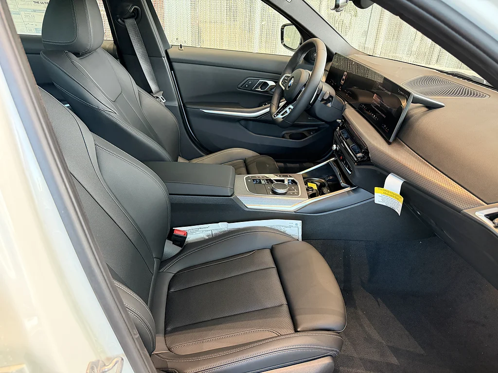 New 2026 Alpine White BMW xDrive NA image 14