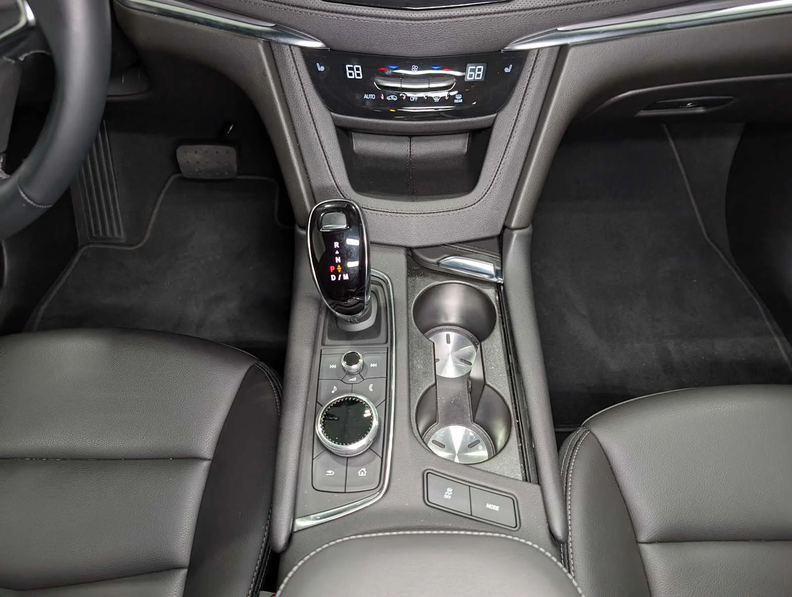2026 Cadillac XT5 Luxury - Photo 13