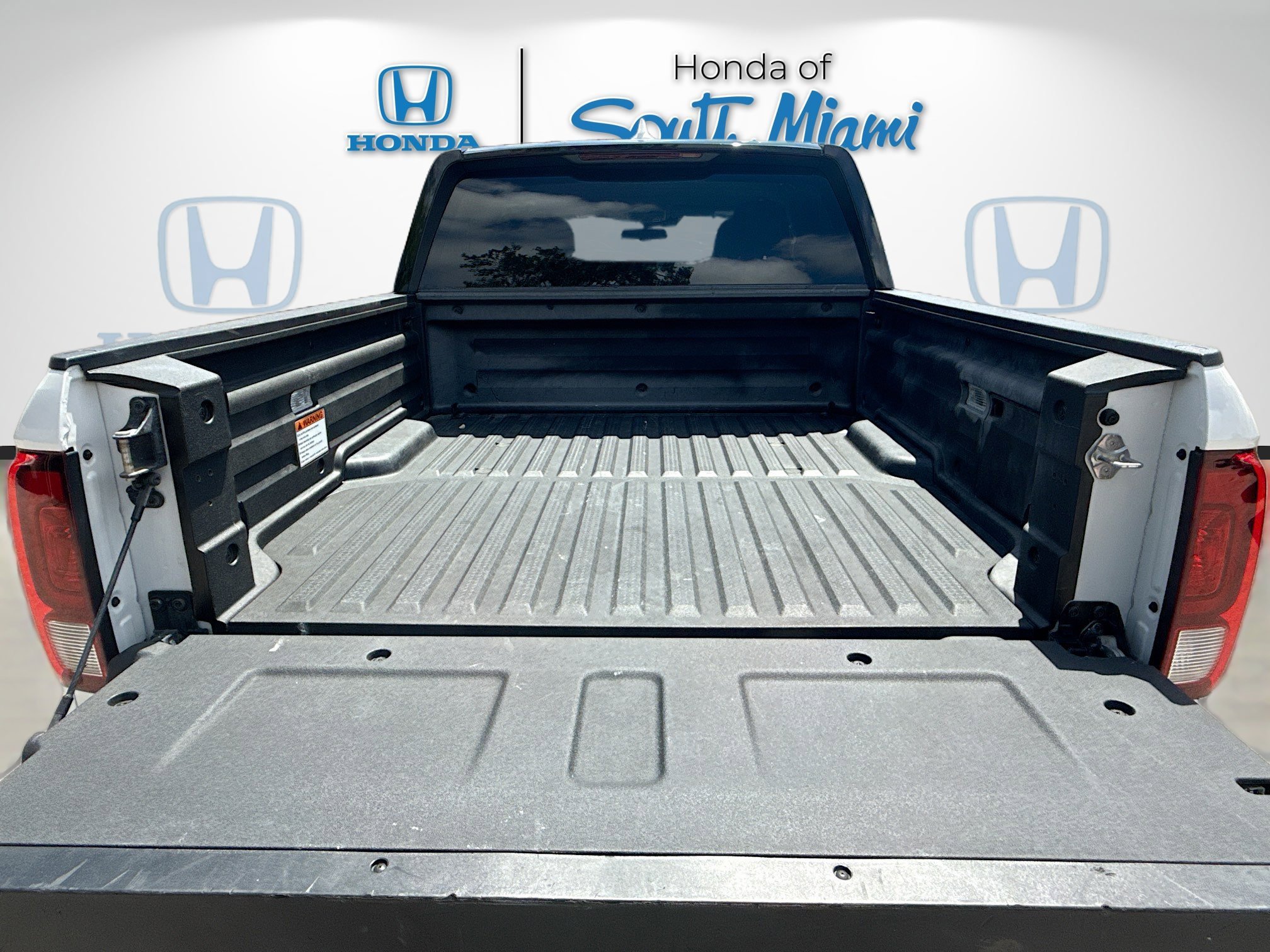 2025 Honda Ridgeline Sport - Photo 26