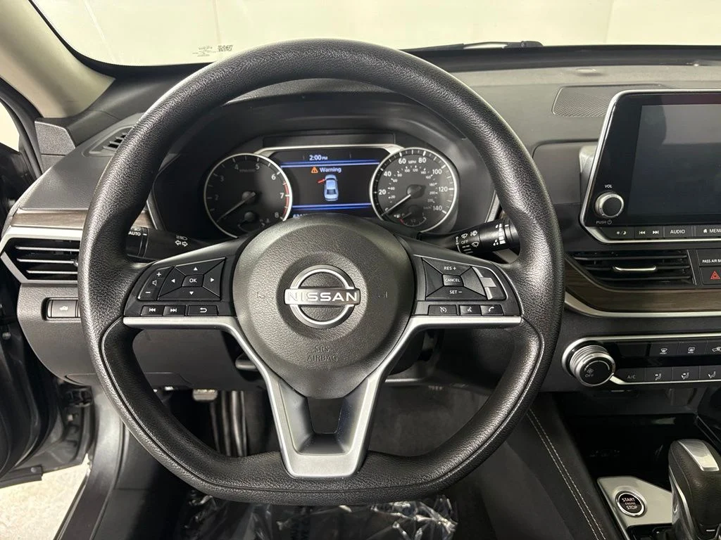 Used 2023 Gray Nissan 2.5 SV image 27