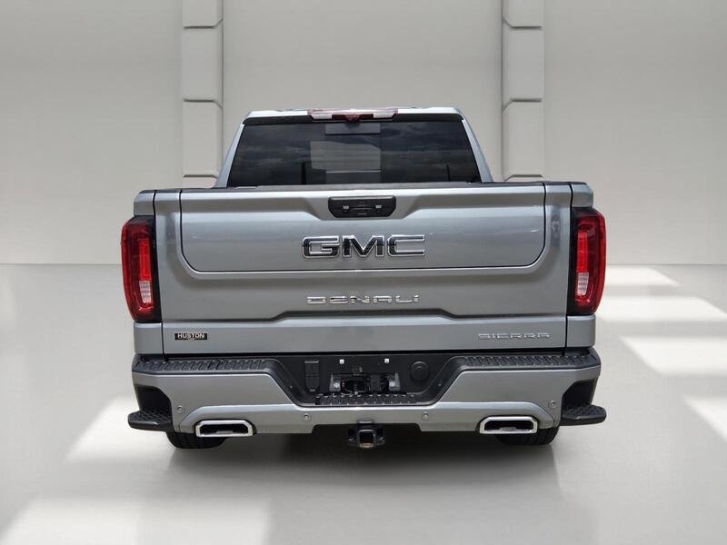 Used 2025 Sterling Metallic GMC 4WD CREW CAB 147" DENALI ULTIMATE image 4