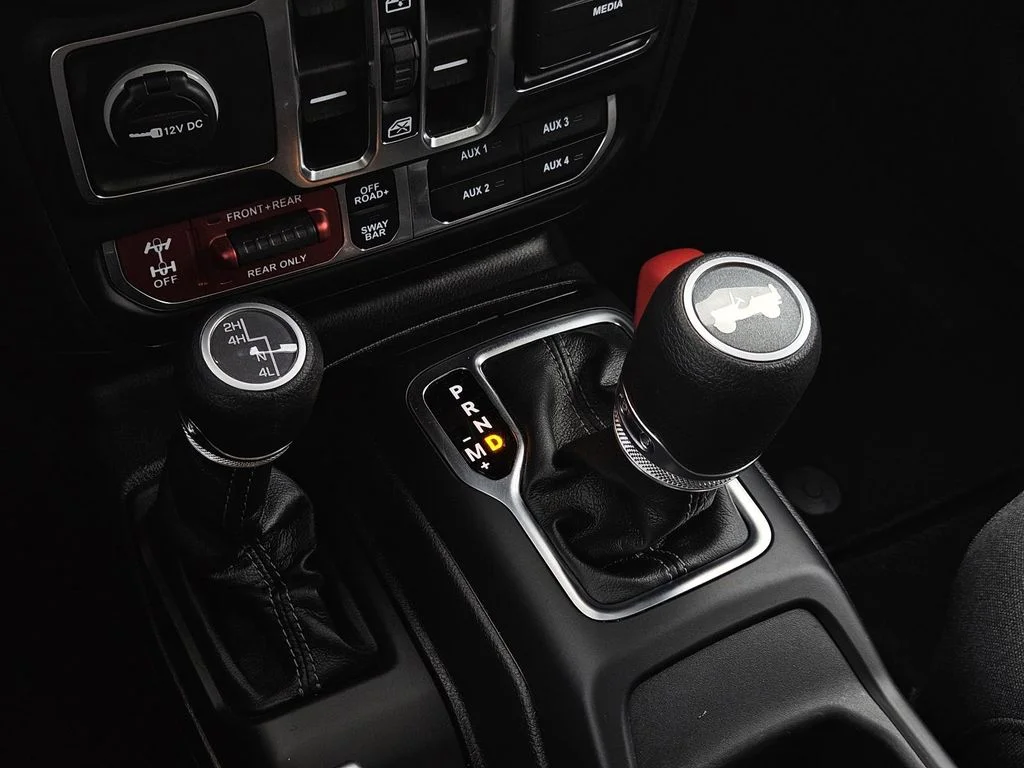 Used 2026 White Jeep Rubicon image 27