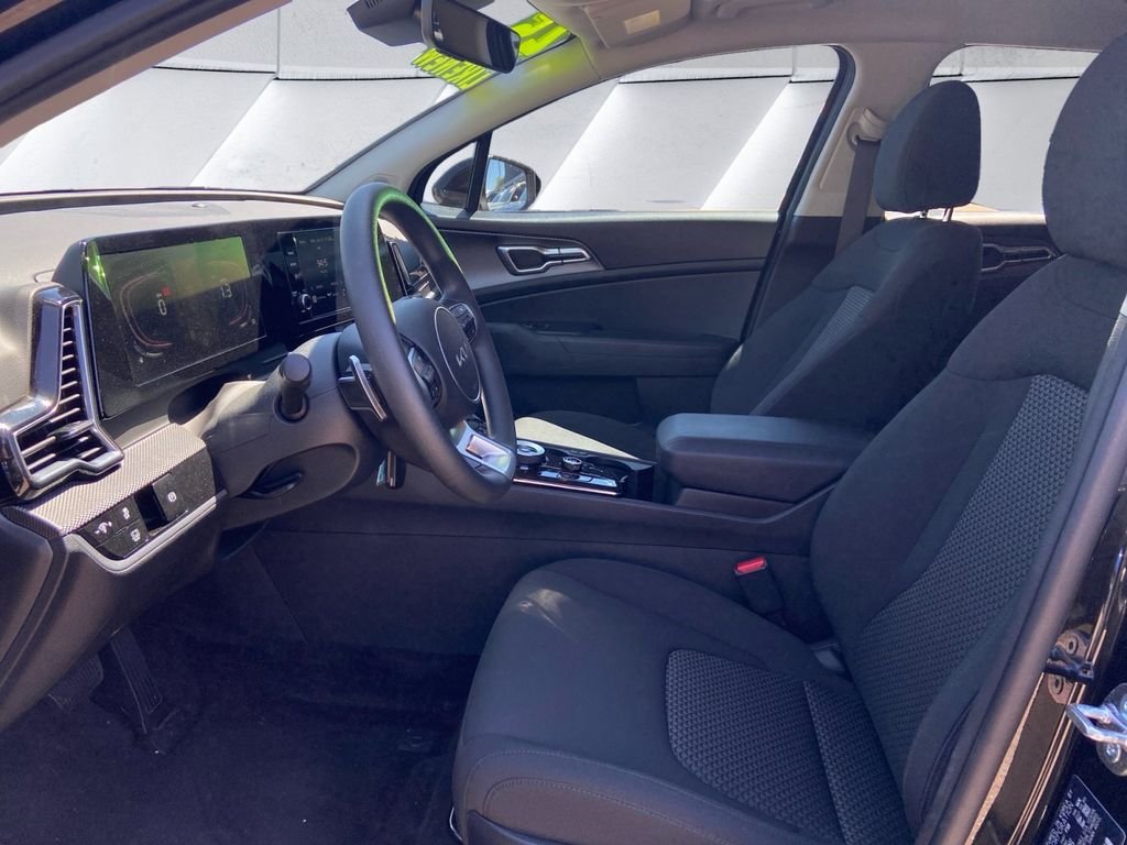 Used 2025 Black Kia LX image 7