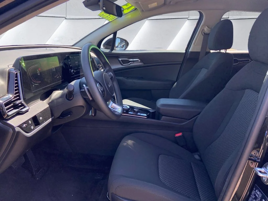 Used 2025 Black Kia LX image 7