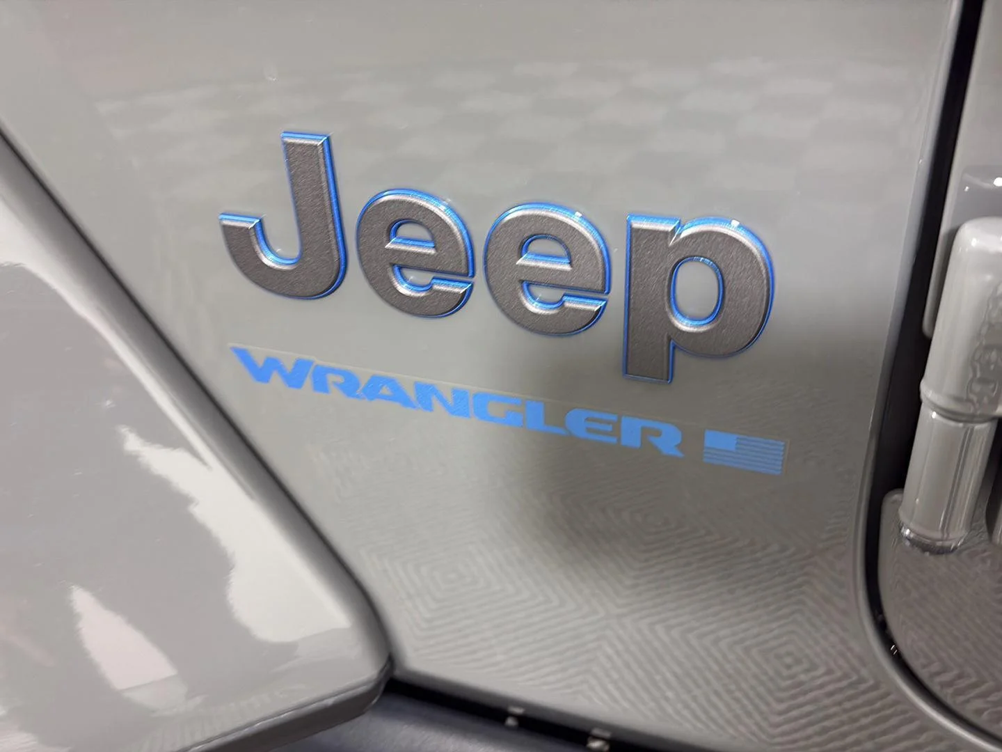 Used 2023 Sting-Gray Clearcoat Jeep Rubicon image 11
