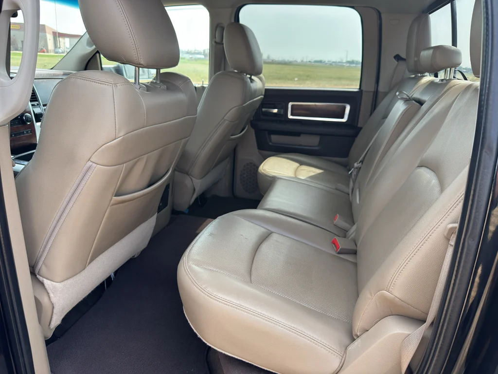 Used 2012 Black Clearcoat Ram Laramie image 20