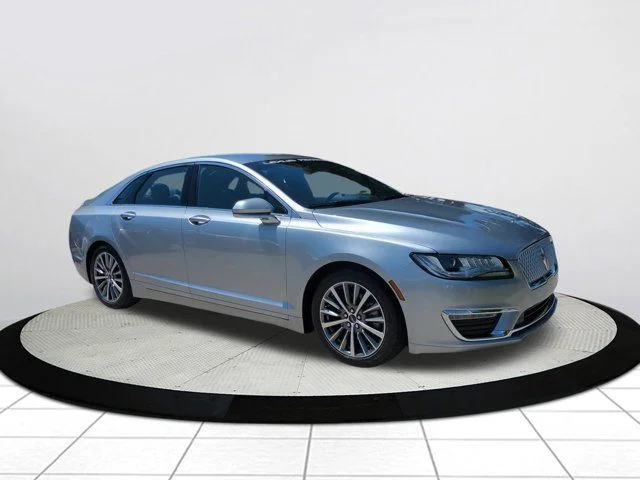 2020 Lincoln MKZ Standard