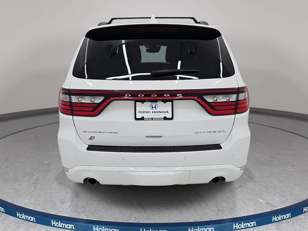 Used 2022 White Dodge Citadel image 7