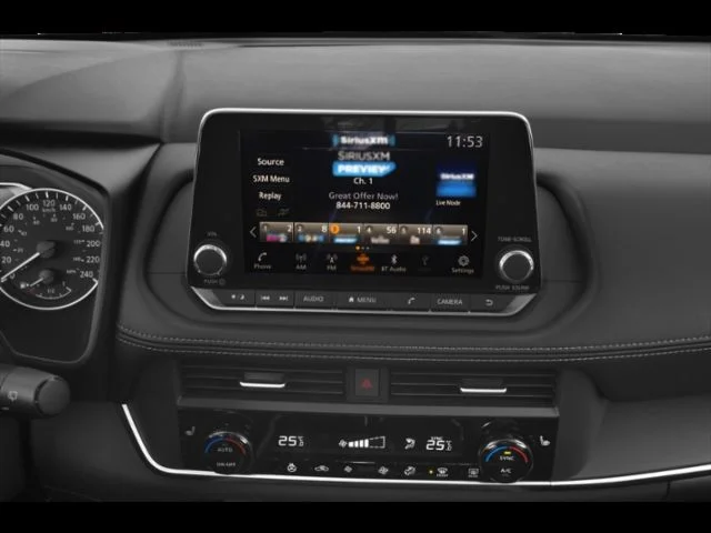 Used 2024 Gray Nissan S image 7