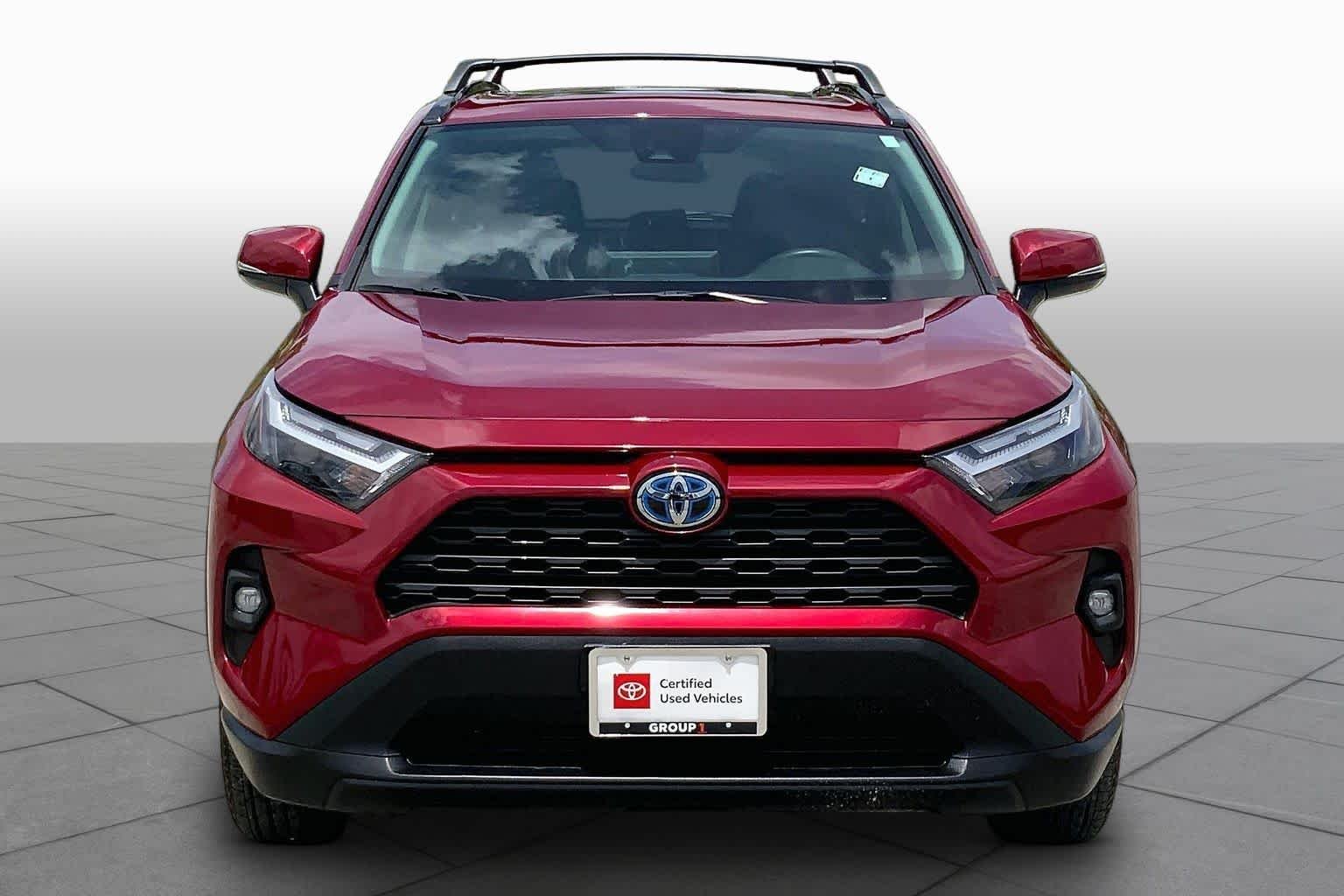 Used 2024 Ruby Flare Pearl Toyota Hybrid XLE Premium image 4