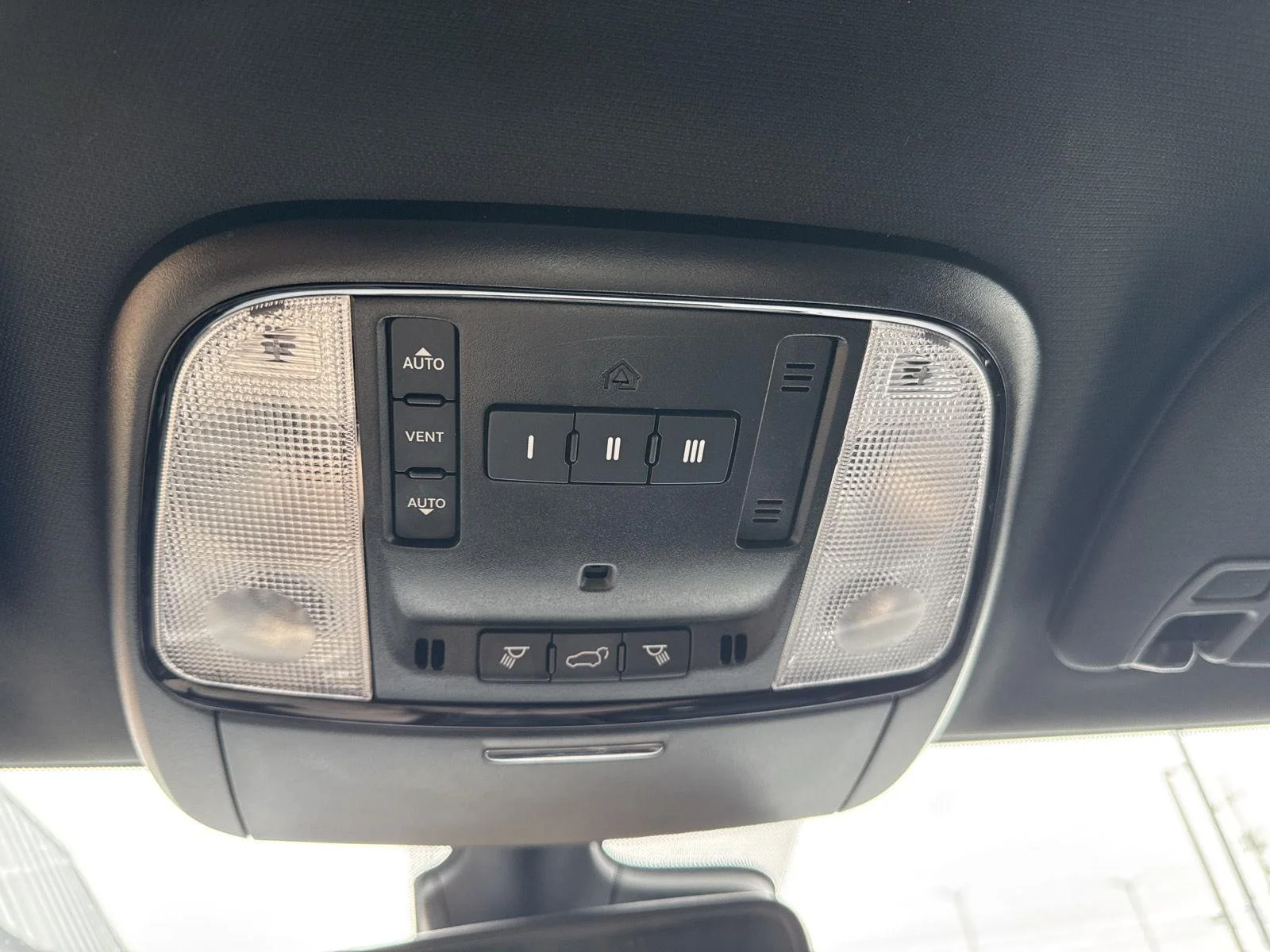 Used 2023 DB Black Clearcoat Dodge R/T Plus image 22